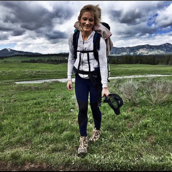 Meet your Posher, Kelli - Picture 7 of 8